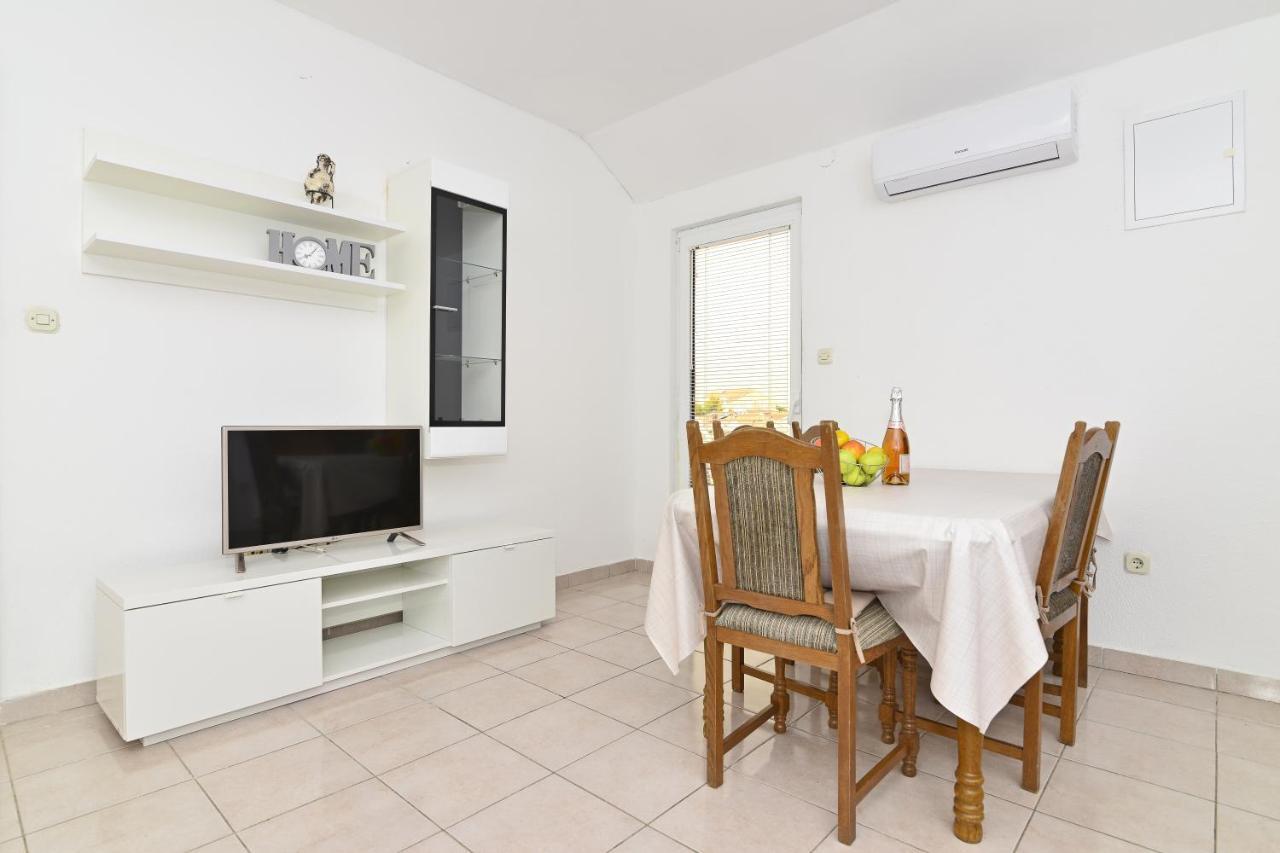 Apartments Martina Vodice Zewnętrze zdjęcie