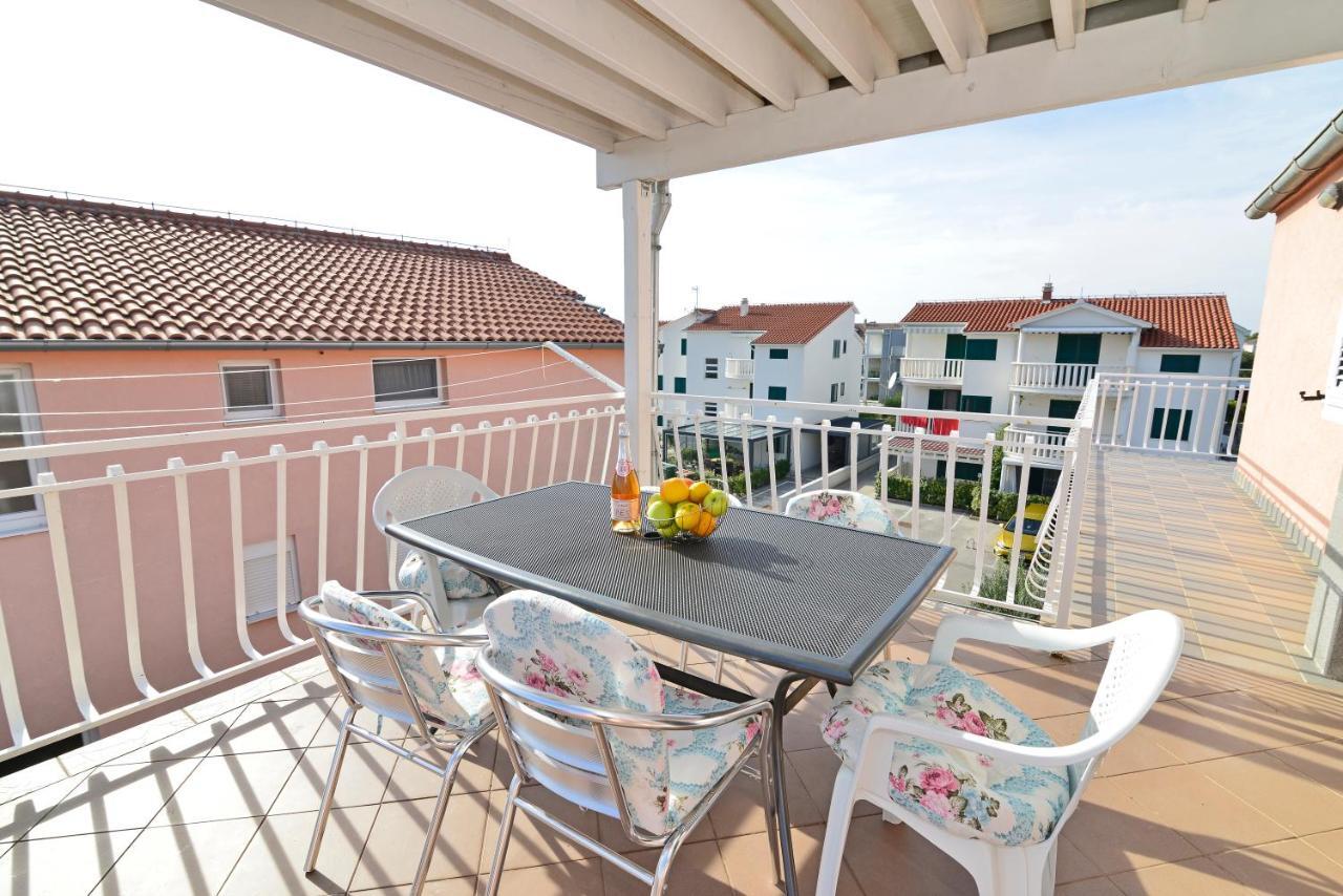 Apartments Martina Vodice Zewnętrze zdjęcie